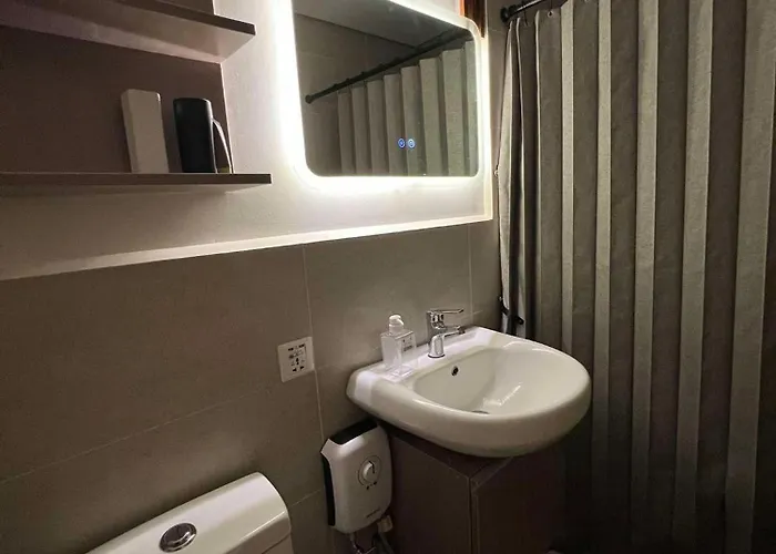 Cozy Luxe Feels, Comfort Walk To It Park, Netflix, Wifi, Pool Cebu