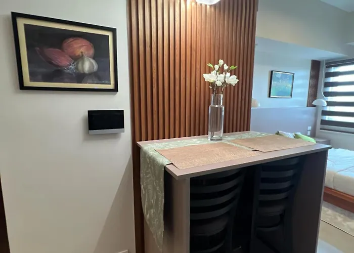 Apartment Cozy Luxe Feels, Comfort Walk To It Park, Netflix, Wifi, Pool