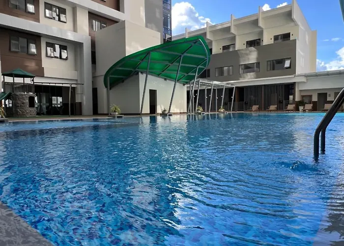 Cozy Luxe Feels, Comfort Walk To It Park, Netflix, Wifi, Pool Apartment Cebu