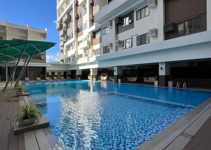 Apartment Cozy Luxe Feels, Comfort Walk To It Park, Netflix, Wifi, Pool Cebu