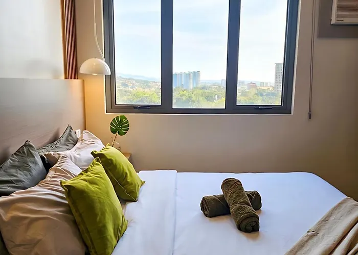 Cozy Luxe Feels, Comfort Walk To It Park, Netflix, Wifi, Pool Cebu