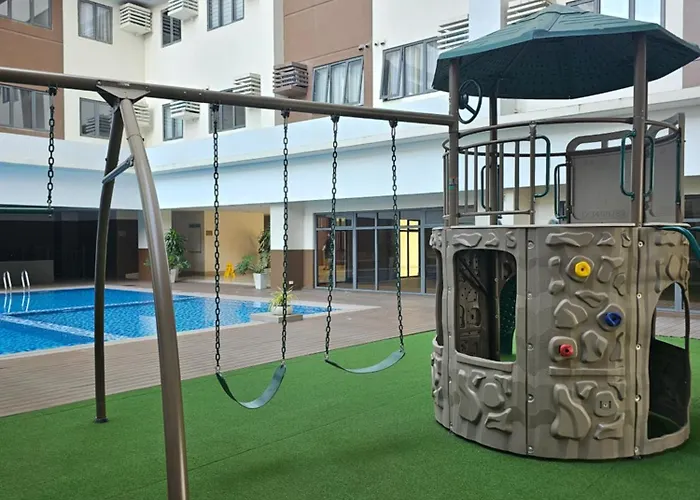 Cozy Luxe Feels, Comfort Walk To It Park, Netflix, Wifi, Pool Apartment